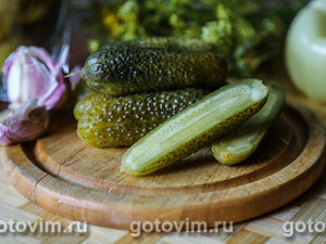 Малосольные огурцы со сладким перцем