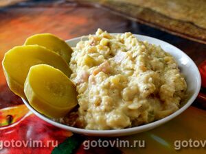 Закуска из чечевицы и копченого куриного окорочка